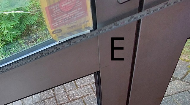 E2